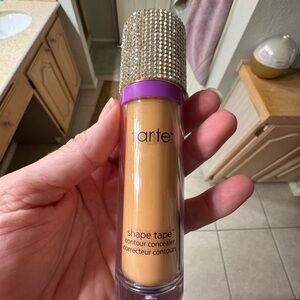 Tarte Shape Tape Concealer with Sparkling Cap